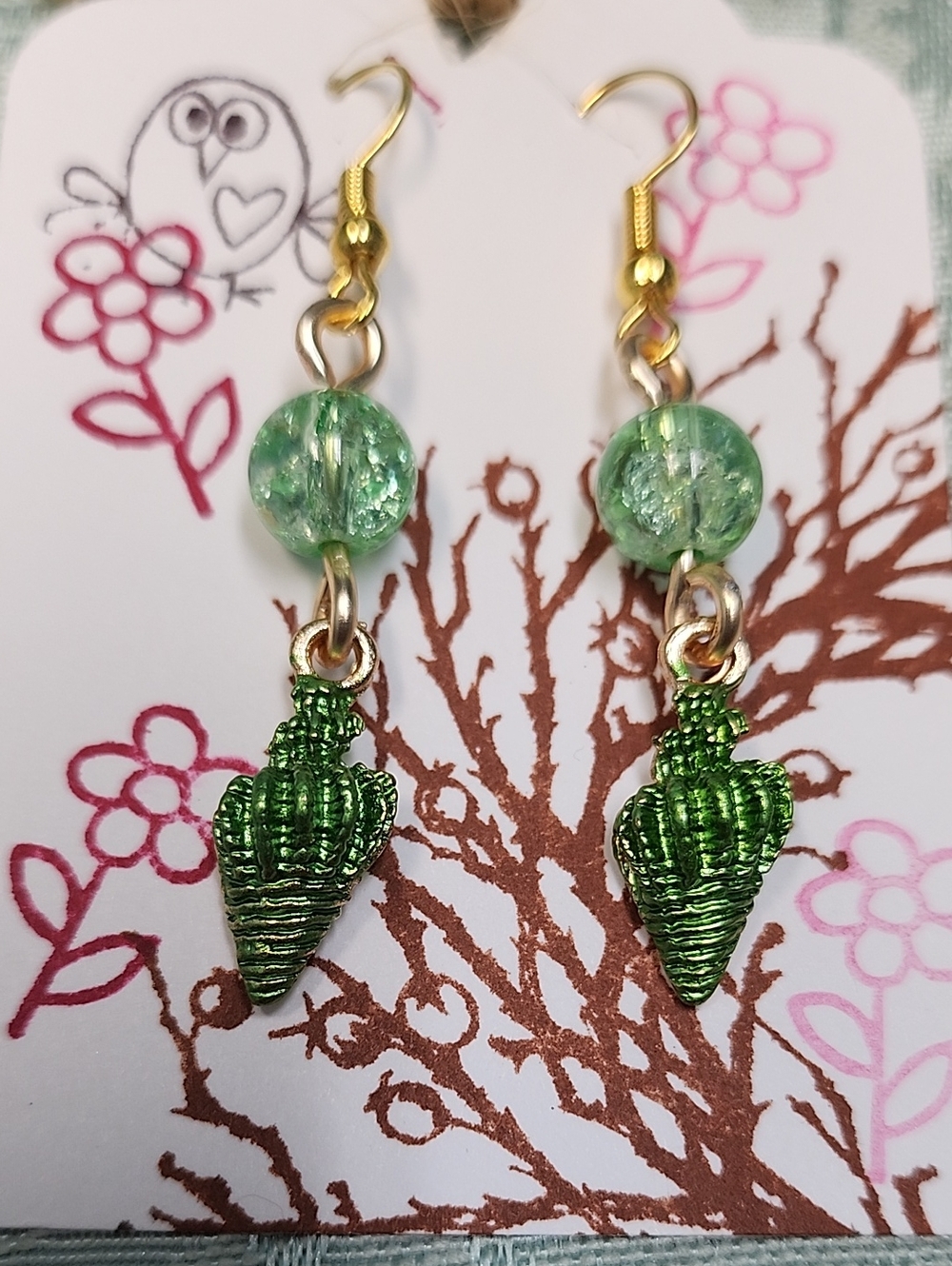 Shell Dangle Pierced Earrings! - Picture 2 of 2